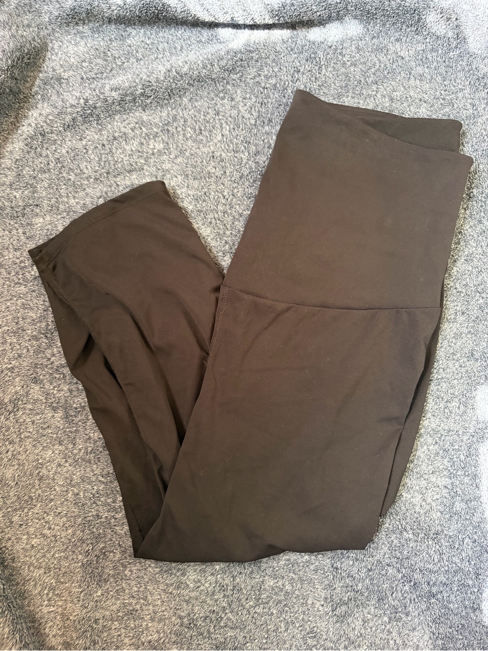 Motherhood Maternity Leggings